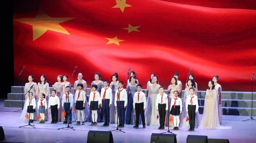 逃出机关房